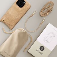 Selencia Cover per telefono Nova Croco con cordino e portacarte Apple iPhone 16 Pro - Toasted Almond