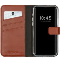 Selencia Cover a libro in vera pelle Apple iPhone 12 (Pro) - Marrone chiaro