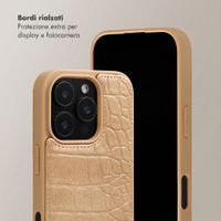 Selencia Cover per telefono Nova Croco con cordino e portacarte Apple iPhone 16 Pro - Toasted Almond
