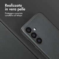 Accezz Cover in Pelle con MagSafe Samsung Galaxy S24 - Onyx Black