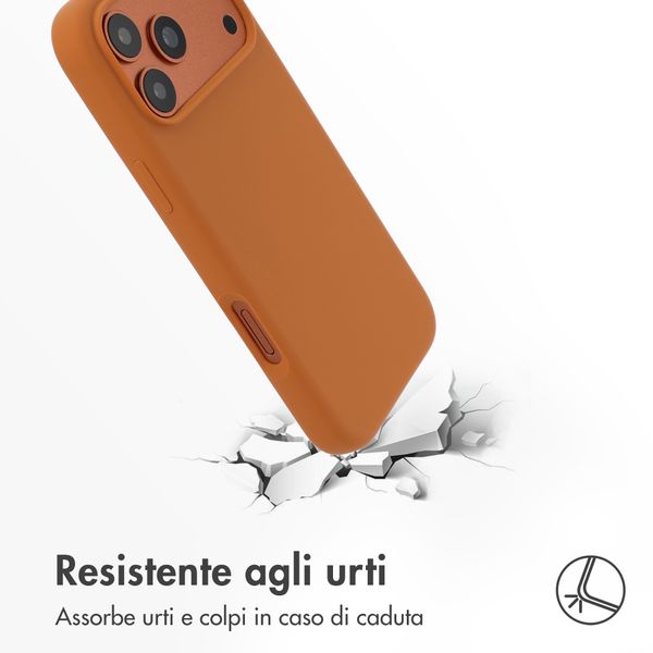Accezz Cover in silicone liquido con MagSafe Apple iPhone 17 Pro Max - Arancio