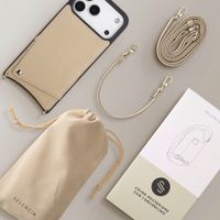 Selencia Cover per telefono Nova con cordino e portacarte Apple iPhone 18 Pro / 17 Pro - Beige
