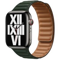 Apple Cinturino Leather Link Apple Watch | 44/45/46/49 mm - Taglia S/M - Sequoia Green