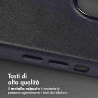 Accezz Cover in Pelle con MagSafe Apple iPhone 15 - Onyx Black