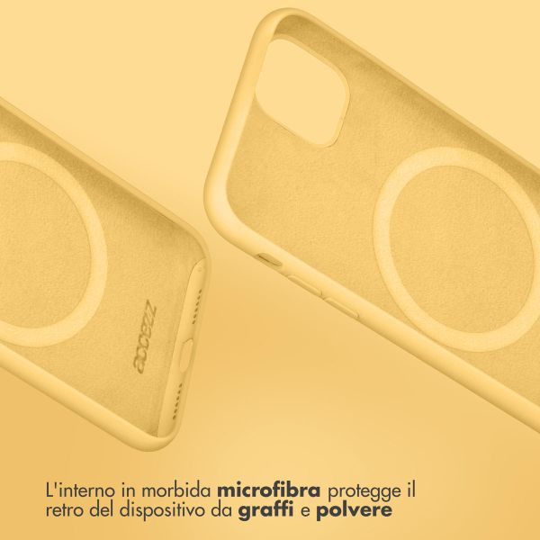 Accezz Cover in silicone liquido con MagSafe Apple iPhone 14 Pro Max - Giallo