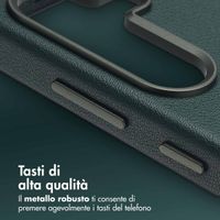 Accezz Cover in Pelle con MagSafe Samsung Galaxy S25 - Cedar Green