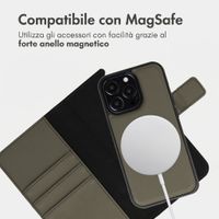 imoshion Cover a libro di lusso 2-in-1 rimovibile Apple iPhone 13 Pro - Verde