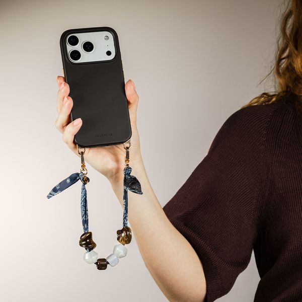 Selencia Cover posteriore Rivièra con MagSafe con ganci rimovibili Samsung Galaxy A37 (5G) - Velvet Black