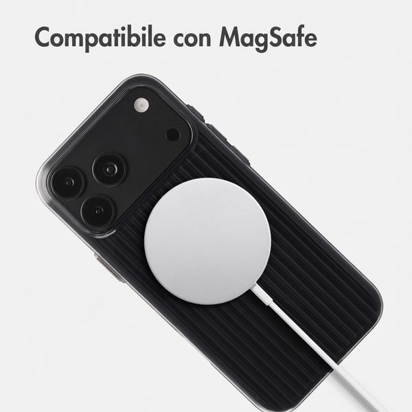Accezz Cover Lite con MagSafe | Fluted | Apple iPhone 18 Pro Max / 17 Pro Max - Nero