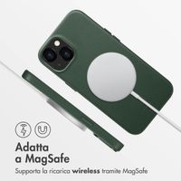 Accezz Cover in Pelle con MagSafe Apple iPhone 13 - Cedar Green