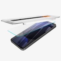 Spigen Vetro temperato GLAStR EZ Fit, confezione da 2 + Applicatore Samsung Galaxy S24 FE / A37 / A56