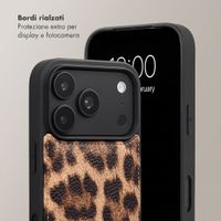 Selencia Cover per telefono Nova con cordino e portacarte Apple iPhone 18 Pro Max / 17 Pro Max - Leopard