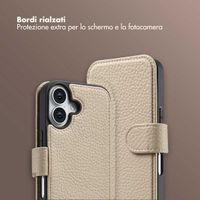 Selencia Cover Riva con MagSafe e cordino Apple iPhone 17 - Beige