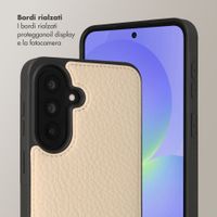 Selencia Cover per telefono Nova con cordino e portacarte Samsung Galaxy A37 (5G) - Beige
