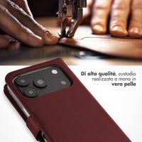 Selencia Cover a libro in vera pelle Apple iPhone 18 Pro Max / 17 Pro Max - Burgundy