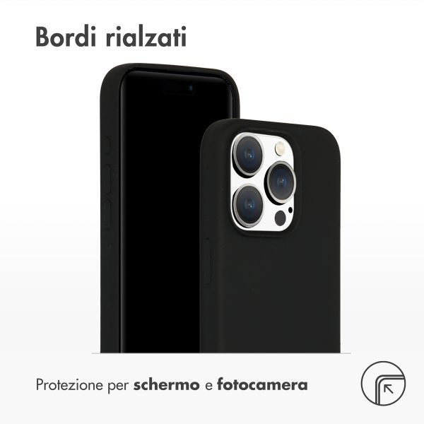Accezz Cover in silicone liquido con MagSafe Apple iPhone 15 Pro - Nero