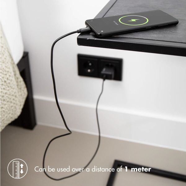 Accezz Caricatore da parete con cavo da USB-C a USB - Caricatore - 20 Watt - 1 metro - Nero