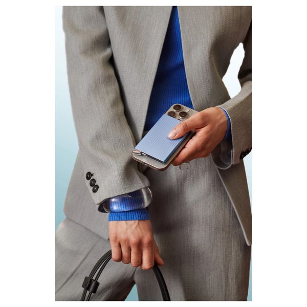 Secrid Cardprotector MagSafe Fluted - Porta carte - Ice Blue