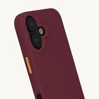 Selencia Cover posteriore Rivièra con MagSafe con ganci rimovibili Apple iPhone 16 - Bold Burgundy
