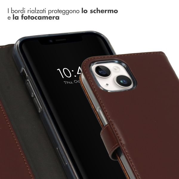 Selencia Cover a libro in vera pelle Apple iPhone 15 - Marrone