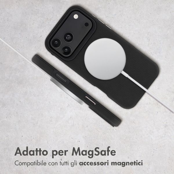 Accezz Cover Posteriore Resistente con MagSafe Apple iPhone 18 Pro / 17 Pro - Nero