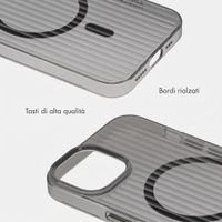 Accezz Cover Lite con MagSafe | Fluted | Apple iPhone 14 - Nero
