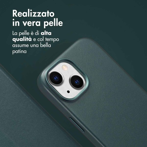 Accezz Cover in pelle 2 in 1 con MagSafe Apple iPhone 15 - Cedar Green