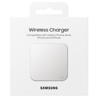 Samsung ﻿Wireless Charger Pad - Caricatore wireless - Con adattatore e cavo di ricarica - 15 Watt - Bianco