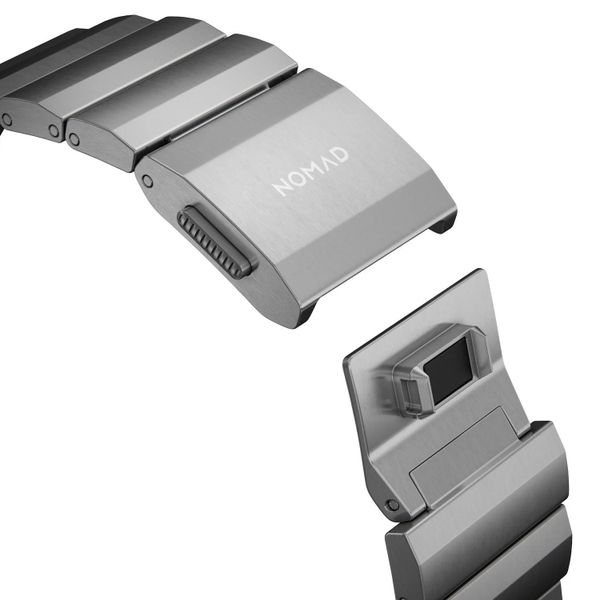 Nomad Cinturino a maglie in titanio Apple Watch | 44/45/46/49 mm - Argento