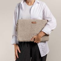 Selencia Cover Teddy per laptop 15-16 pollici - Laptopsleeve - Sand