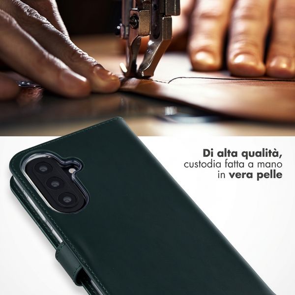 Selencia Cover a libro in vera pelle Samsung Galaxy A57 (5G) - Verde