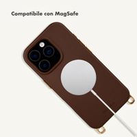 Selencia Cover posteriore Rivièra con MagSafe con ganci rimovibili Apple iPhone 16 Pro - Choco Brown