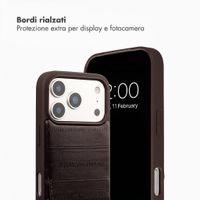 Selencia Nova cover posteriore in vera pelle con portacarte Apple iPhone 17 Pro - Dark Chocolate