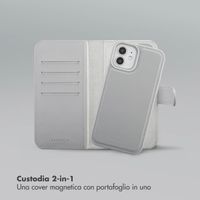 Selencia Libreria rimovibile Olyn con MagSafe Apple iPhone 12 (Pro) - Grigio
