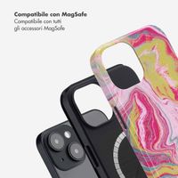 Selencia Cover posteriore Vivid con MagSafe Apple iPhone 14 - Marble Pink