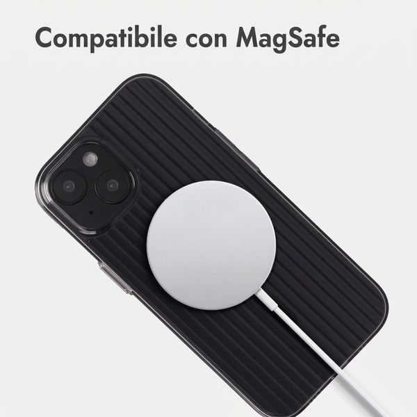 Accezz Cover Lite con MagSafe | Fluted | Apple iPhone 15 - Nero