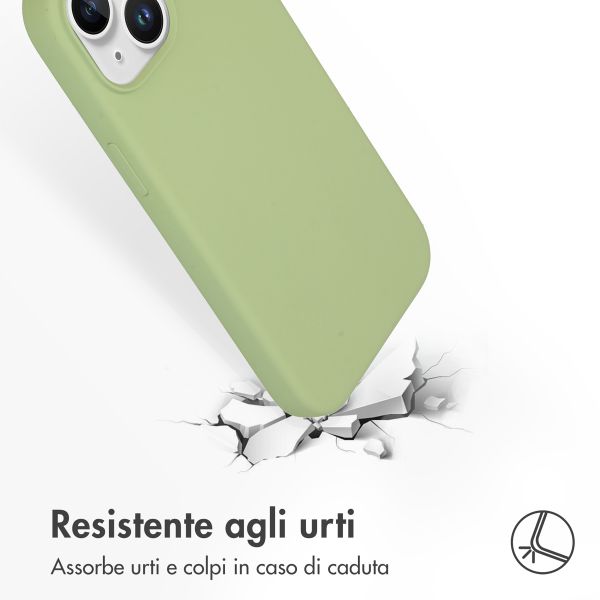 Accezz Cover in silicone liquido con MagSafe Apple iPhone 15 - Verde