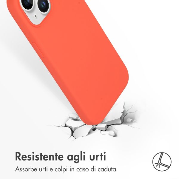 Accezz Cover in silicone liquido con MagSafe Apple iPhone 15 - Nectarine