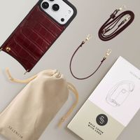 Selencia Cover per telefono Nova Croco con cordino e portacarte Apple iPhone 17 Pro - Burgundy