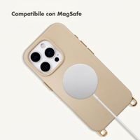 Selencia Cover posteriore Rivièra con MagSafe con ganci rimovibili Apple iPhone 16 Pro Max - Milky Latte