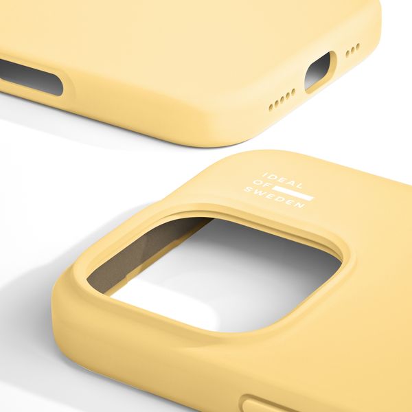 iDeal of Sweden Cover in silicone con MagSafe Apple iPhone 16 Pro Max - Soft Lemon