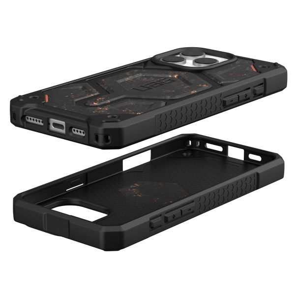 UAG Cover Posteriore Monarch Pro Apple iPhone 16 Pro Max - Forged Carbon