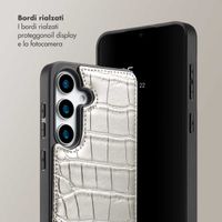 Selencia Cover per telefono Nova Croco con cordino e portacarte Samsung Galaxy S25 - Argento