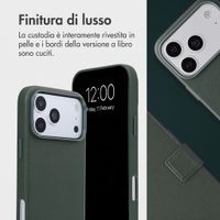 Accezz Cover in pelle 2 in 1 con MagSafe Apple iPhone 18 Pro Max / 17 Pro Max - Cedar Green