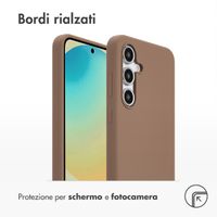 Accezz Cover in silicone liquido con MagSafe Samsung Galaxy S24 FE - Marrone chiaro