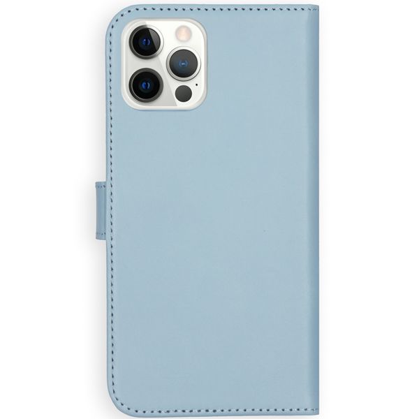 Selencia Cover a libro in vera pelle Apple iPhone 12 (Pro) - Air Blue