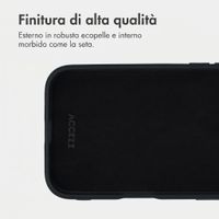 Accezz Backcover Edge con MagSafe Apple iPhone 15 - Nero