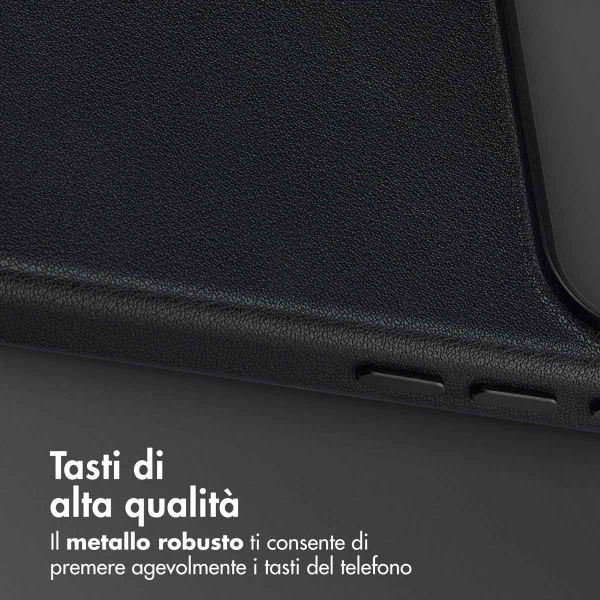 Accezz Cover in Pelle con MagSafe Apple iPhone 17 Pro - Onyx Black