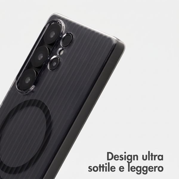 Accezz Cover Lite con MagSafe | Fluted | Samsung Galaxy S25 Ultra - Nero