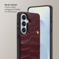 Selencia Cover per telefono Nova Croco con cordino e portacarte Samsung Galaxy S26 - Burgundy